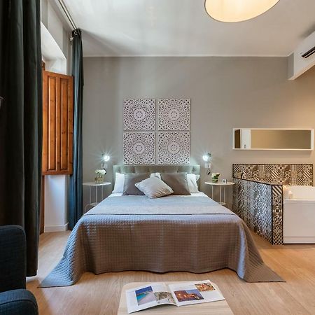 Stampace Apartments Cagliari Luaran gambar