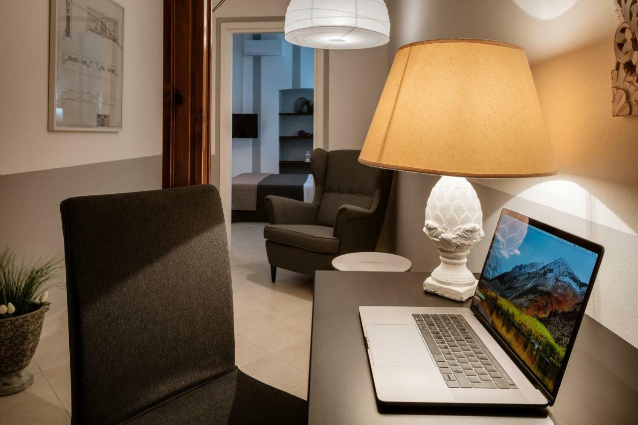 Stampace Apartments Cagliari Luaran gambar